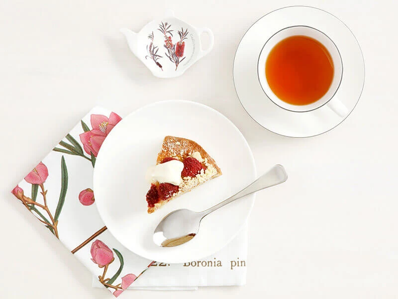 Royal Botanic Gardens Victoria Double Oven Glove - Image 3