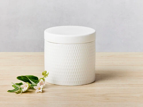 White Basics Diamonds Canister 600ML Gift Boxed - Image 2